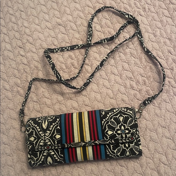 Vera Bradley Wallet/Crossbody Bag - Picture 3 of 10